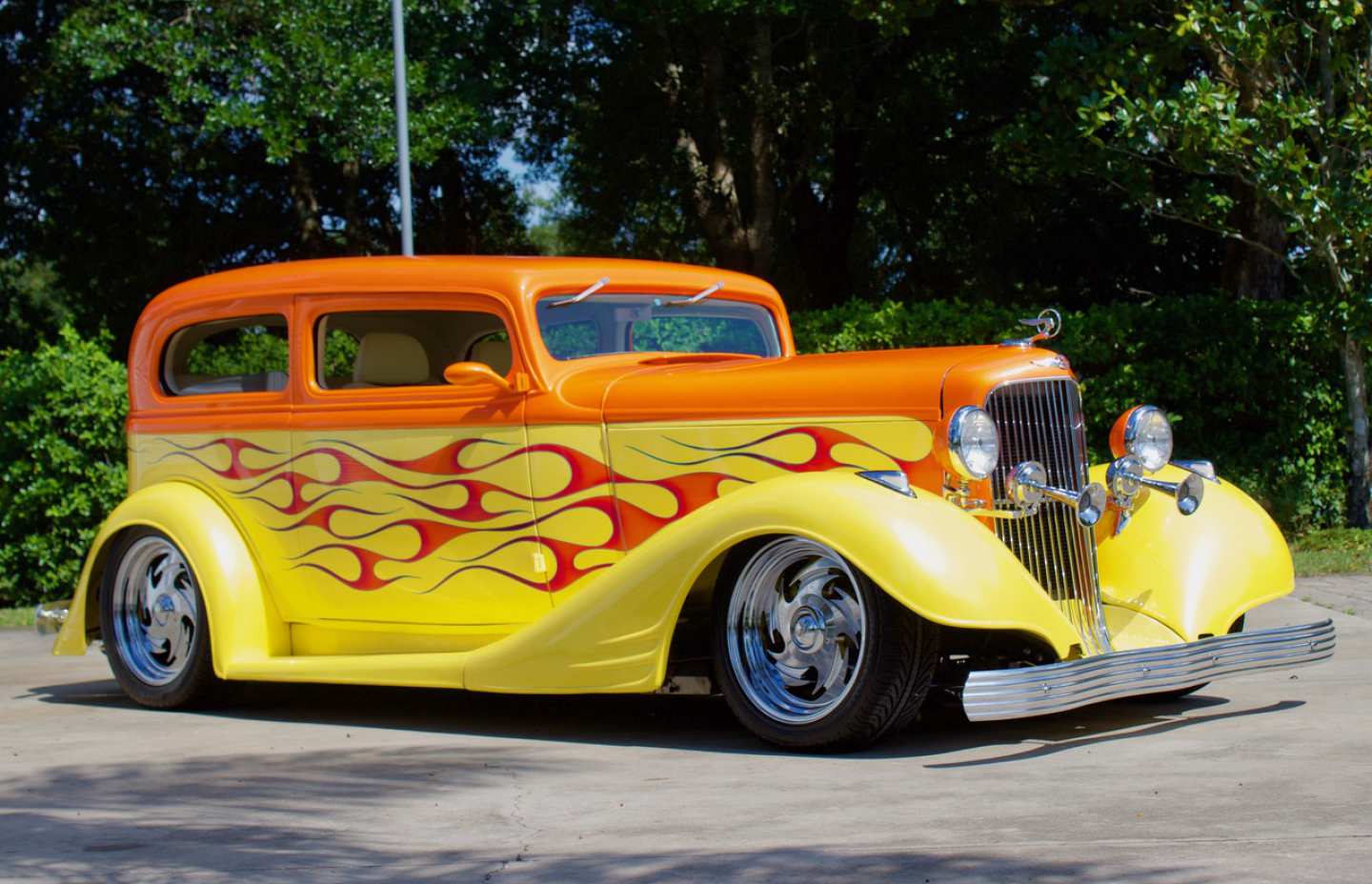 3rd Image of a 1933 PONTIAC 5 WINDOW