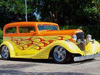 Image 4 of 23 of a 1933 PONTIAC 5 WINDOW