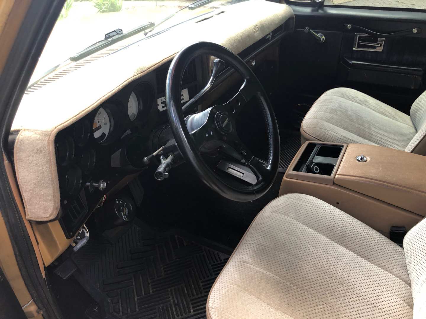 6th Image of a 1984 CHEVROLET BLAZER SILVERADO