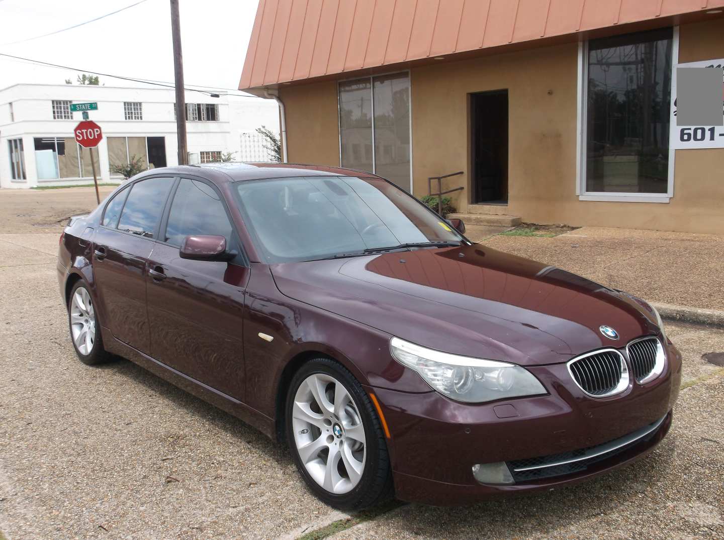 0th Image of a 2010 BMW 535I