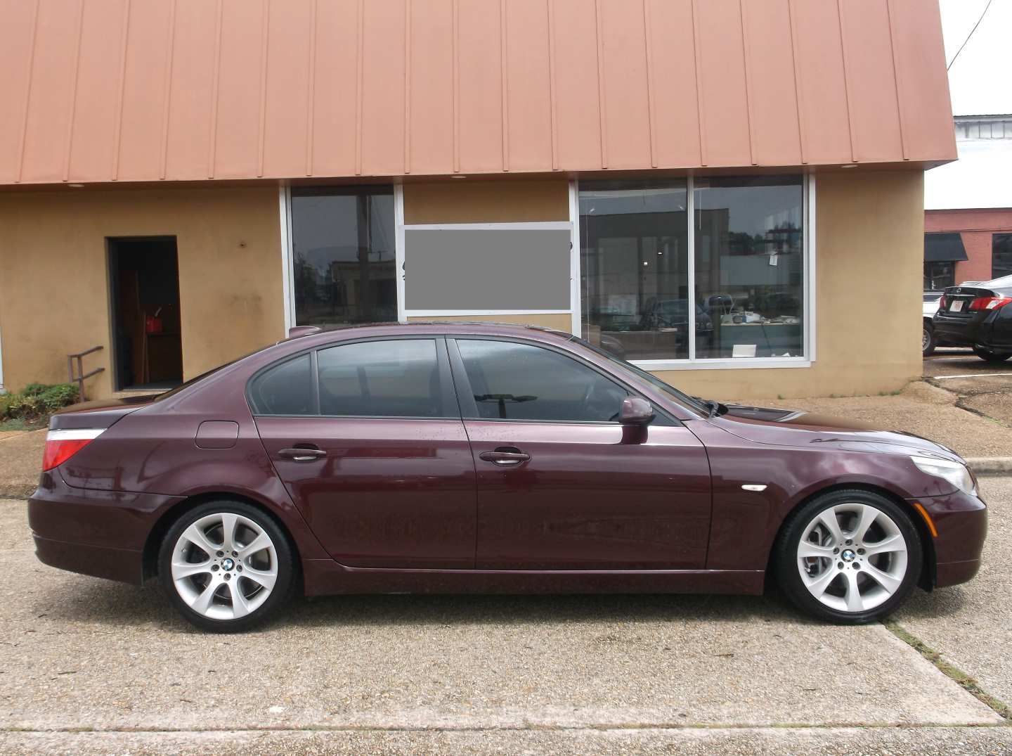 1st Image of a 2010 BMW 535I