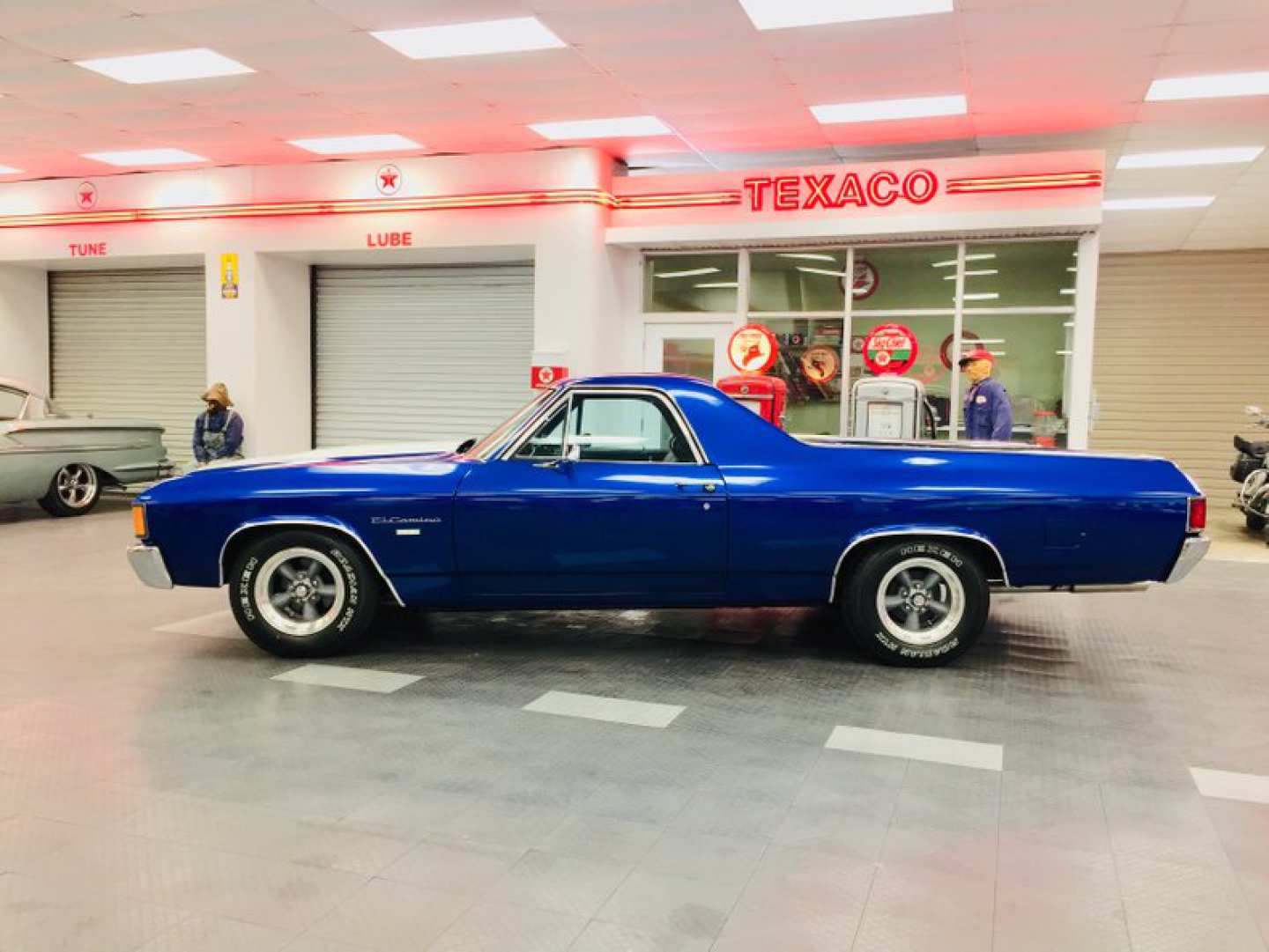 3rd Image of a 1972 CHEVROLET EL CAMINO