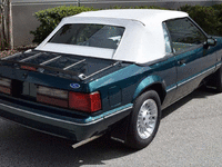Image 2 of 8 of a 1990 FORD MUSTANG LX