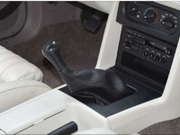 Image 4 of 8 of a 1990 FORD MUSTANG LX