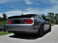 Image 2 of 11 of a 2007 FORD MUSTANG GT