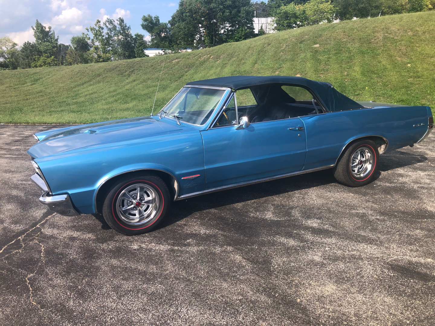 0th Image of a 1965 PONTIAC GTO