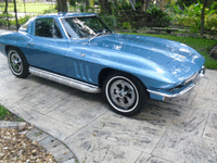 Image 2 of 17 of a 1965 CHEVROLET CORVETTE