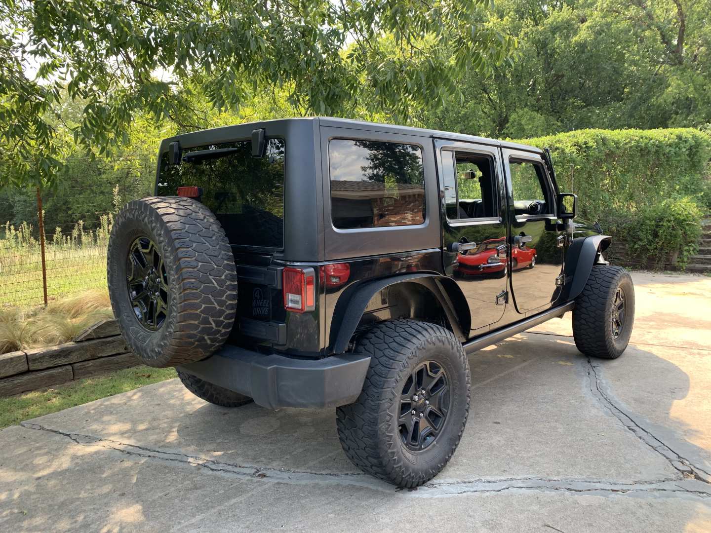 1st Image of a 2015 JEEP WRANGLER UNLIMITED SPORT