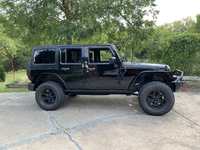 Image 3 of 6 of a 2015 JEEP WRANGLER UNLIMITED SPORT