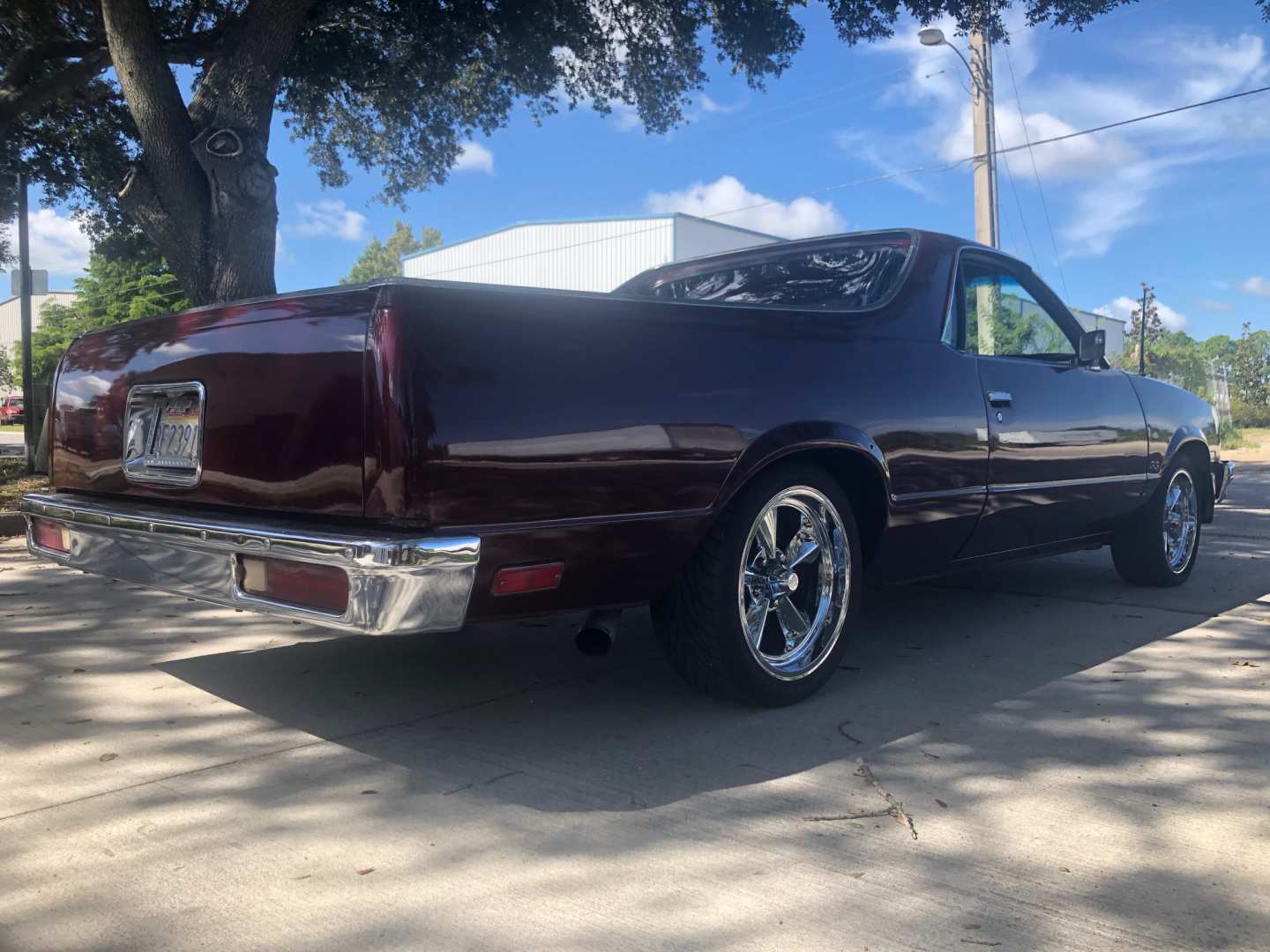 2nd Image of a 1985 CHEVROLET EL CAMINO