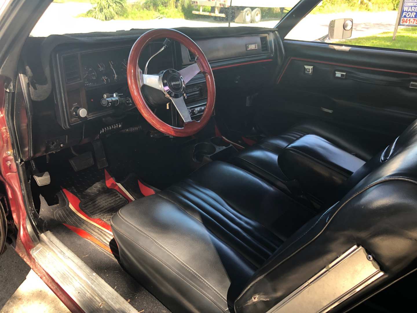 7th Image of a 1985 CHEVROLET EL CAMINO