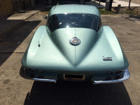 Image 9 of 11 of a 1966 CHEVROLET CORVETTE