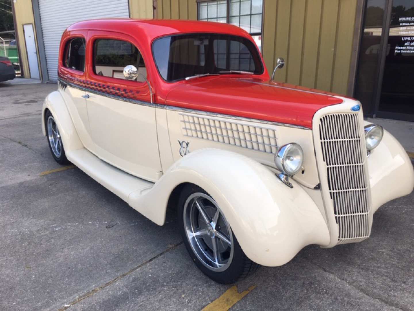 2nd Image of a 1935 FORD SLANT BACK