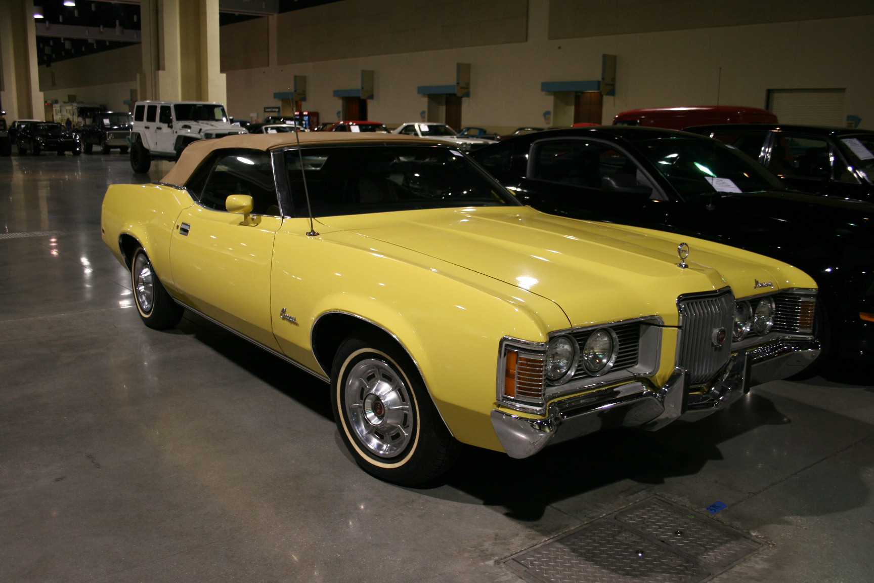 1st Image of a 1972 MERCURY COUGAR XR7