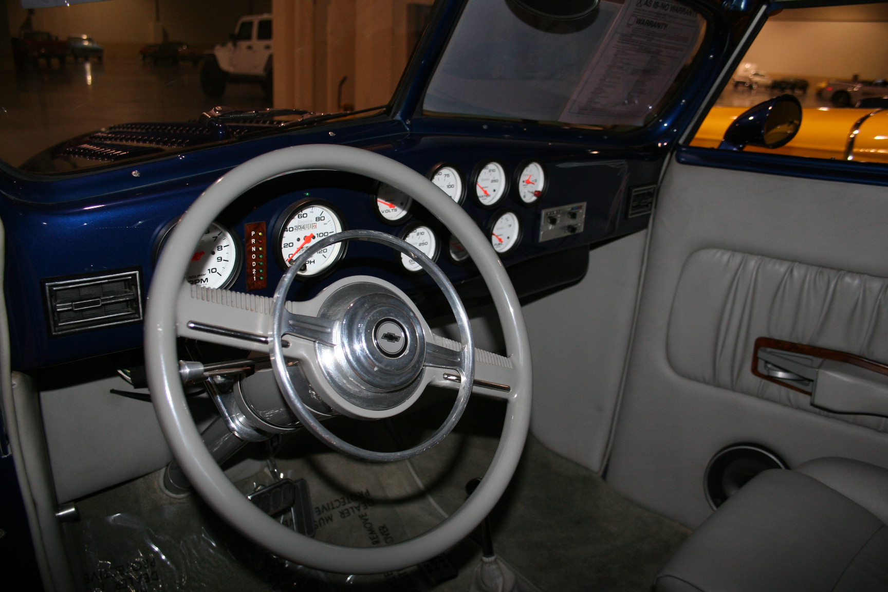 3rd Image of a 1939 FORD TUDOR