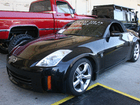 Image 2 of 10 of a 2007 NISSAN 350ZX