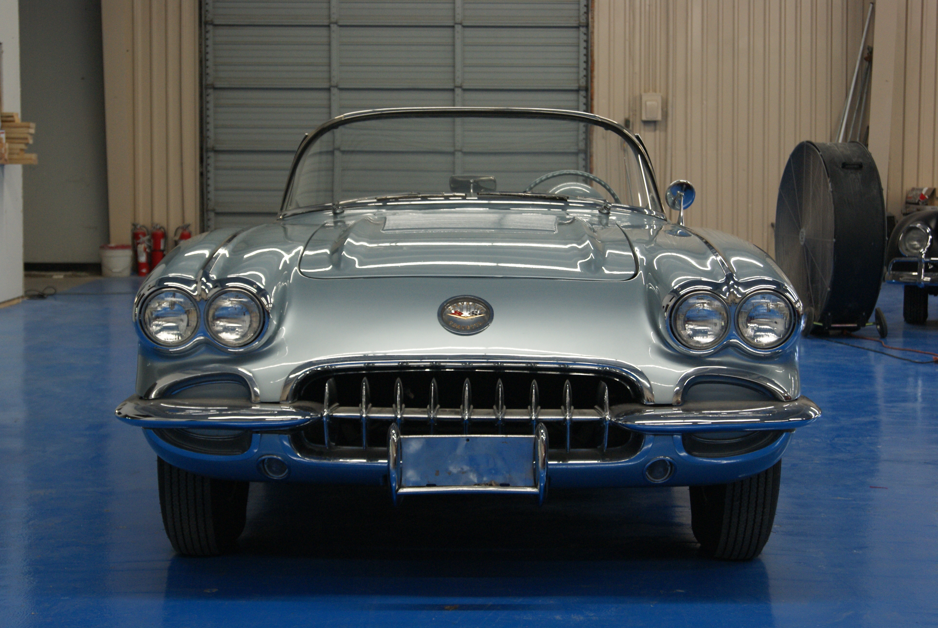 2nd Image of a 1958 CHEVROLET CORVETTE