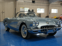 Image 4 of 27 of a 1958 CHEVROLET CORVETTE