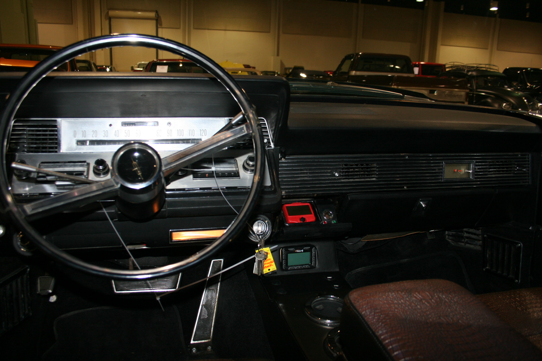 7th Image of a 1966 LINCOLN CONTINENTAL