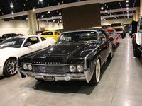 Image 5 of 15 of a 1966 LINCOLN CONTINENTAL
