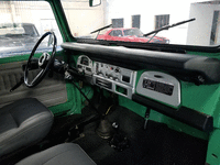 Image 13 of 17 of a 1980 TOYOTA FJ