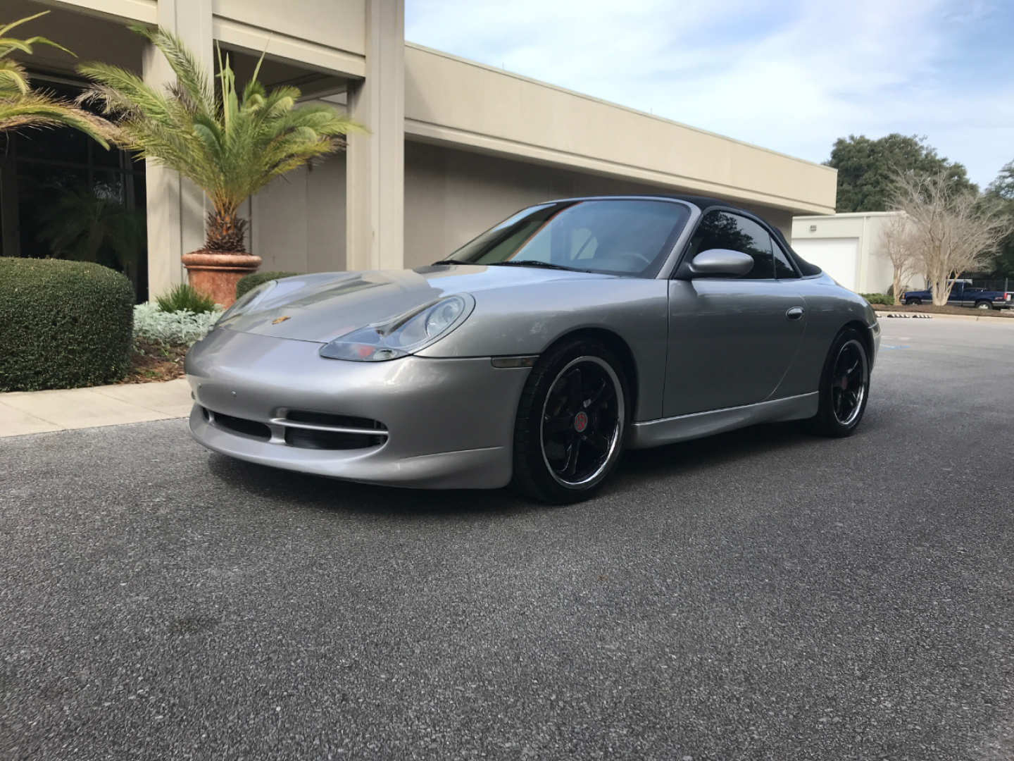 0th Image of a 2001 PORSCHE 911 CARRERA