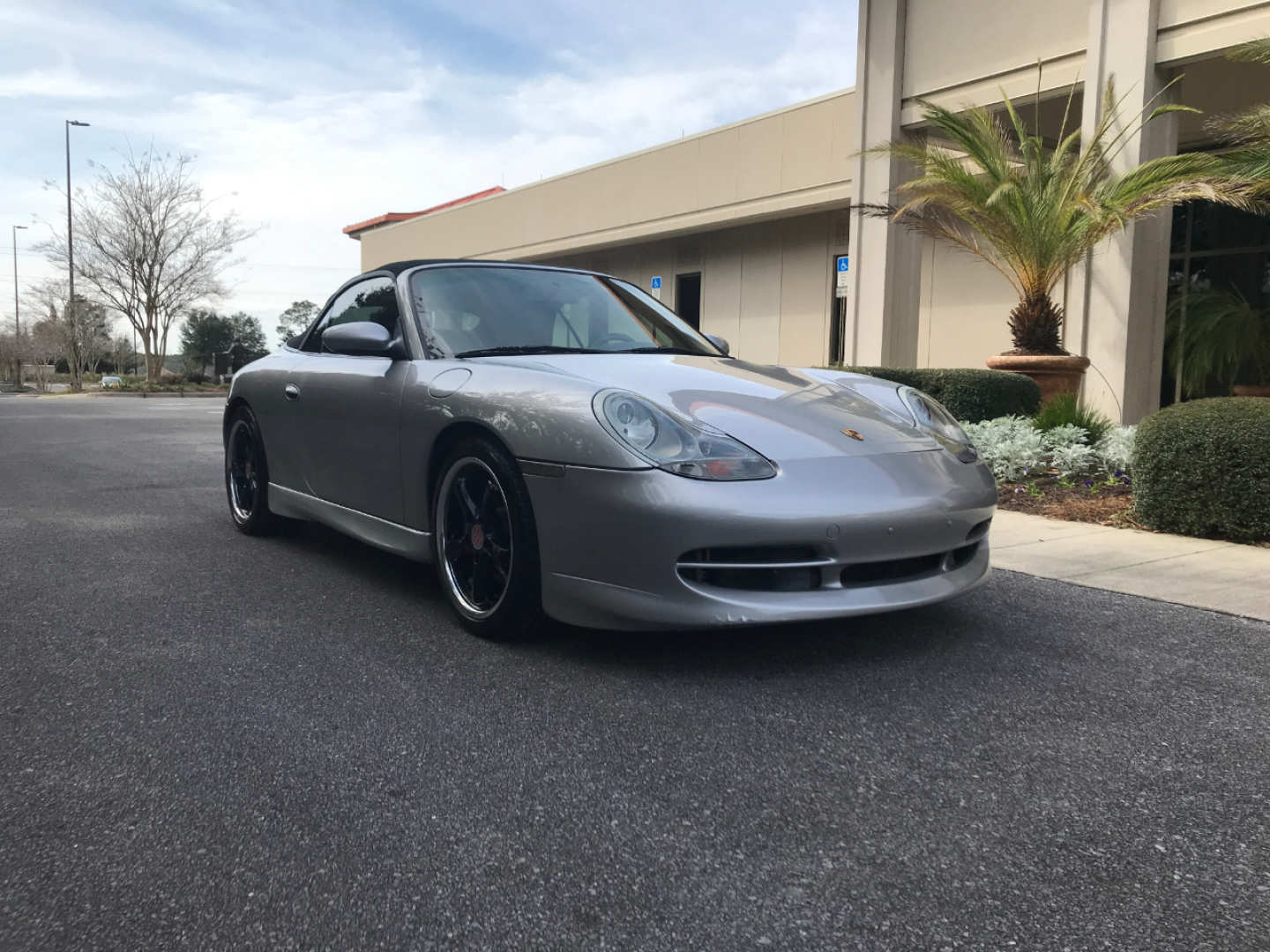 1st Image of a 2001 PORSCHE 911 CARRERA