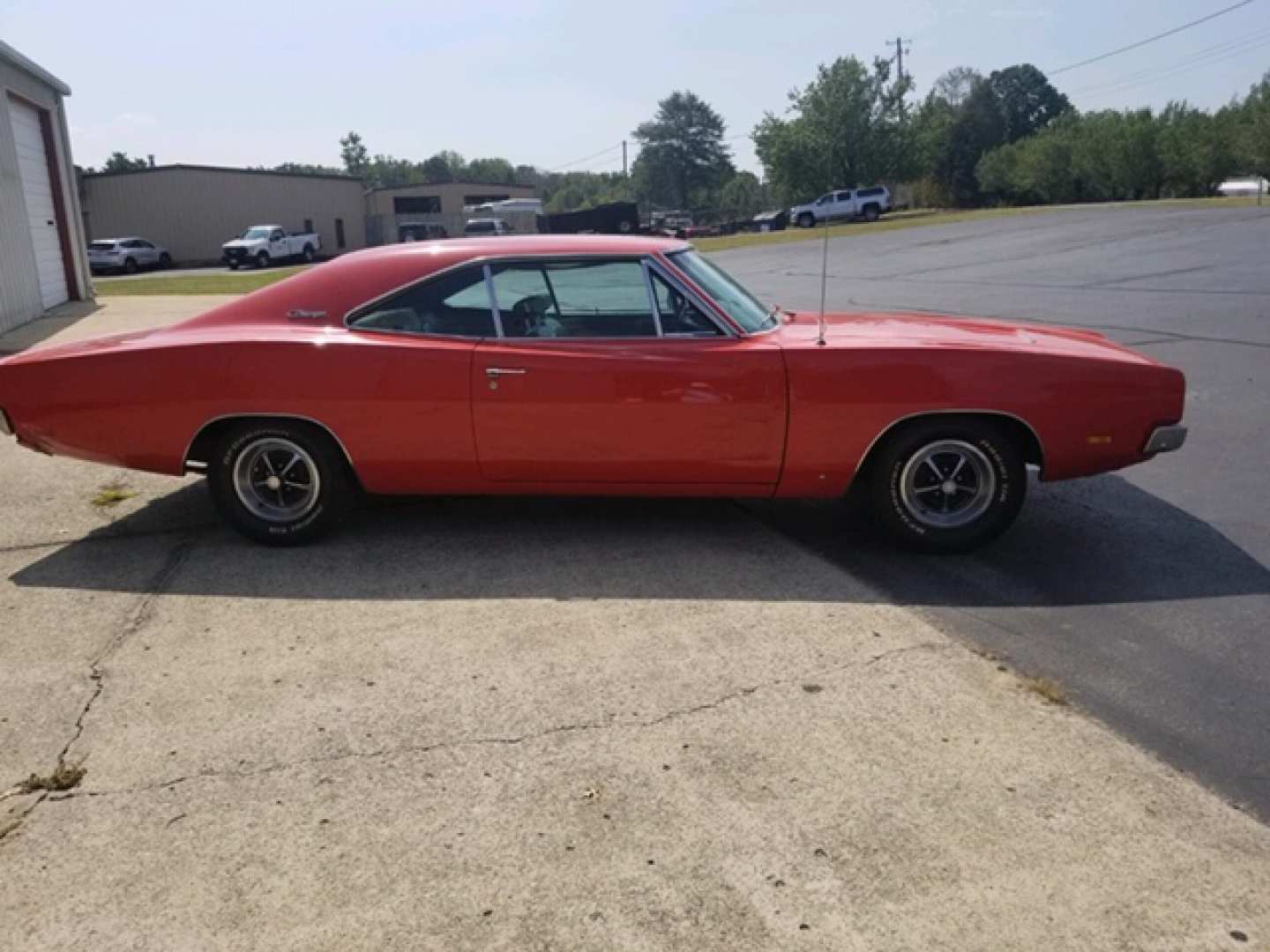 3rd Image of a 1969 DODGE CHARGER