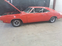 Image 2 of 14 of a 1969 DODGE CHARGER