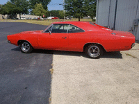 Image 3 of 14 of a 1969 DODGE CHARGER