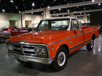 Image 2 of 11 of a 1971 GMC 2500