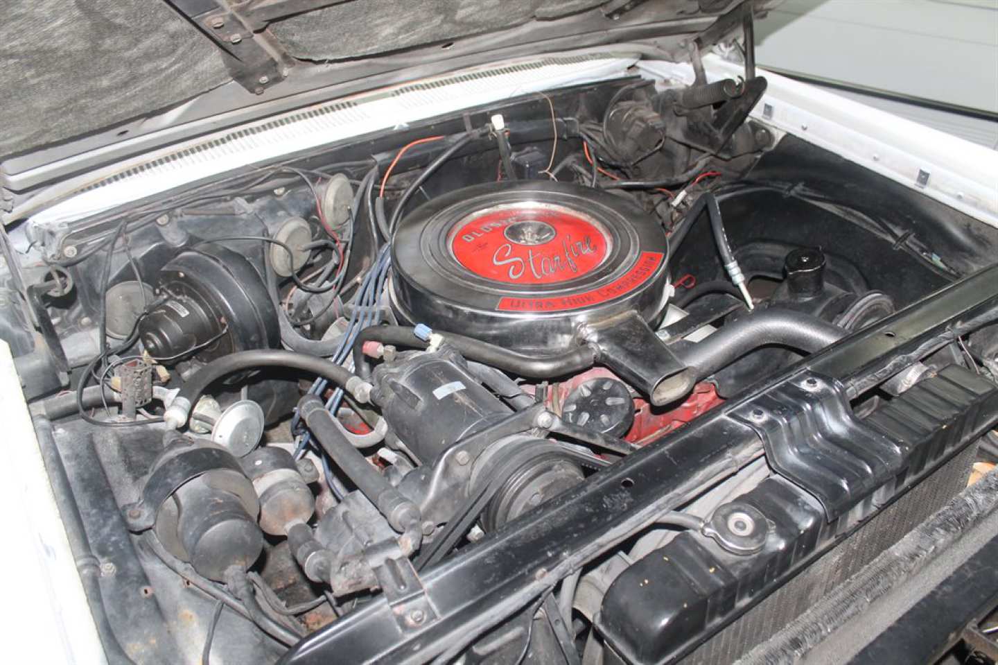 20th Image of a 1963 OLDSMOBILE STARFIRE