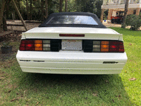 Image 6 of 12 of a 1988 CHEVROLET CAMARO IROC-Z