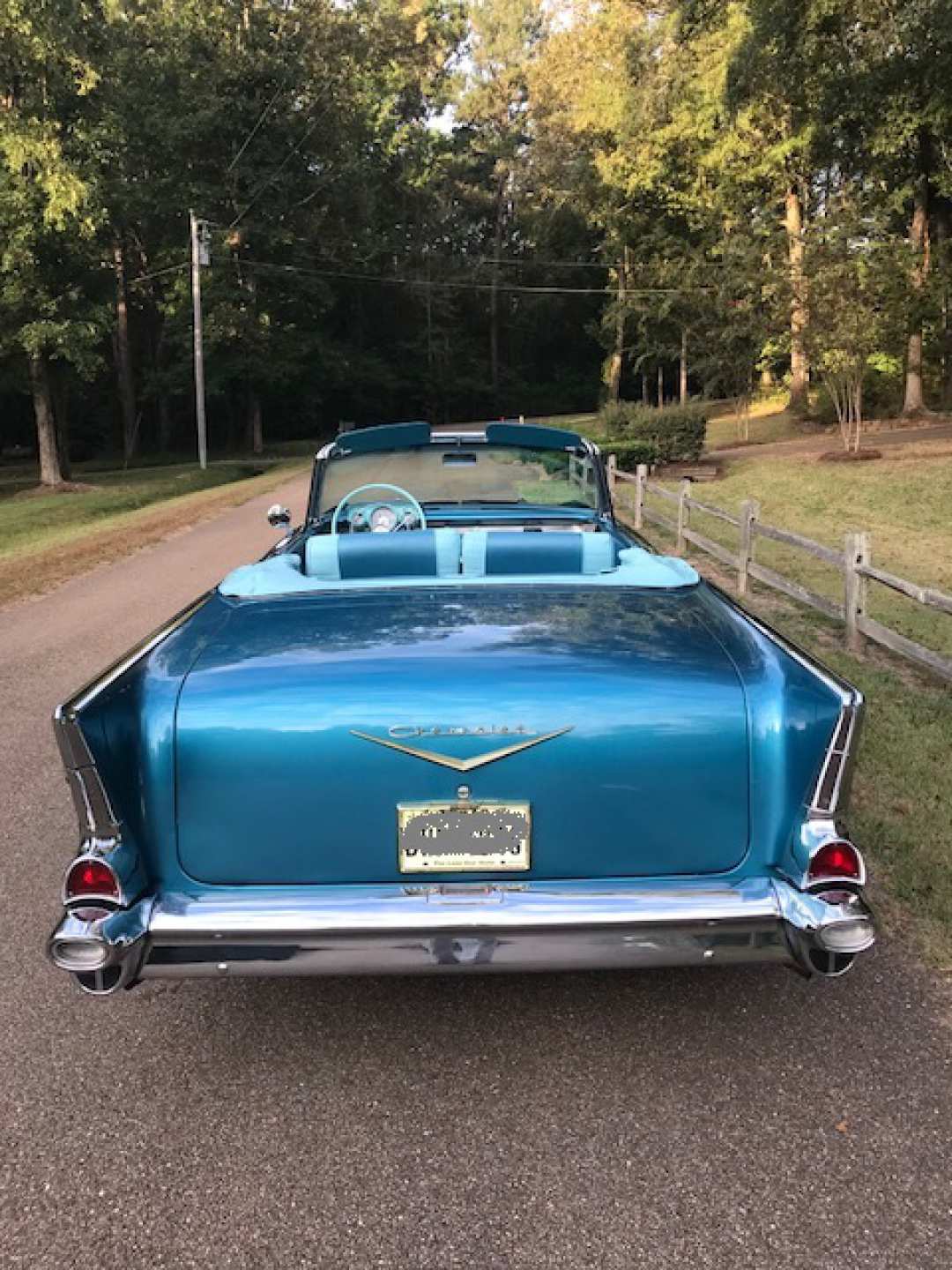 3rd Image of a 1957 CHEVROLET BELAIR