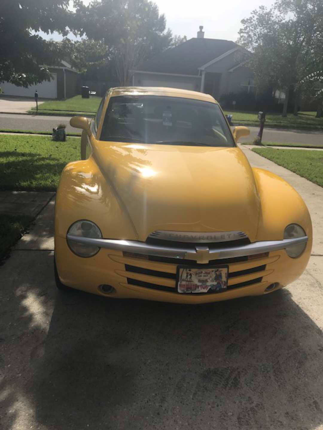 2nd Image of a 2004 CHEVROLET SSR