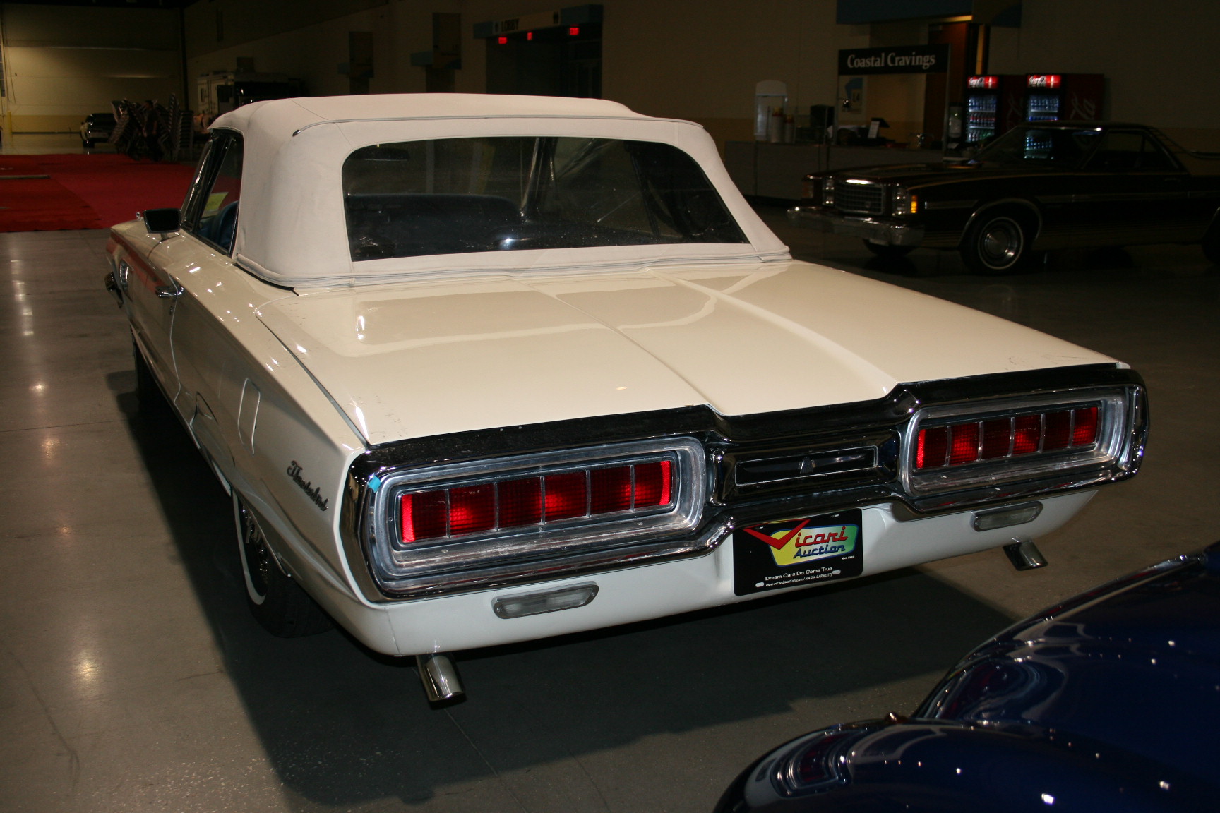 12th Image of a 1965 FORD THUNDERBIRD