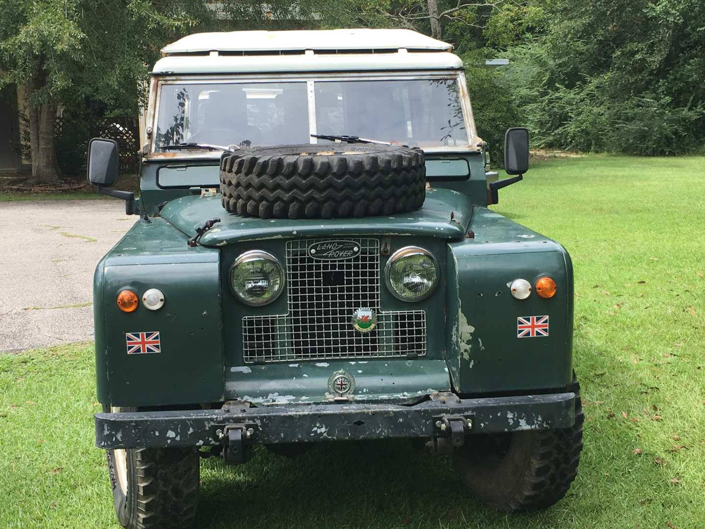 1st Image of a 1965 LAND ROVER SERIES 11A