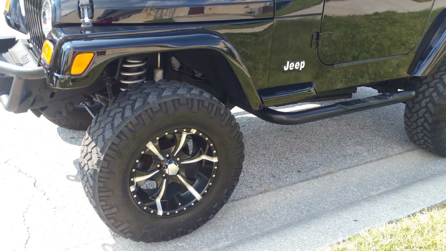 2nd Image of a 2002 JEEP WRANGLER