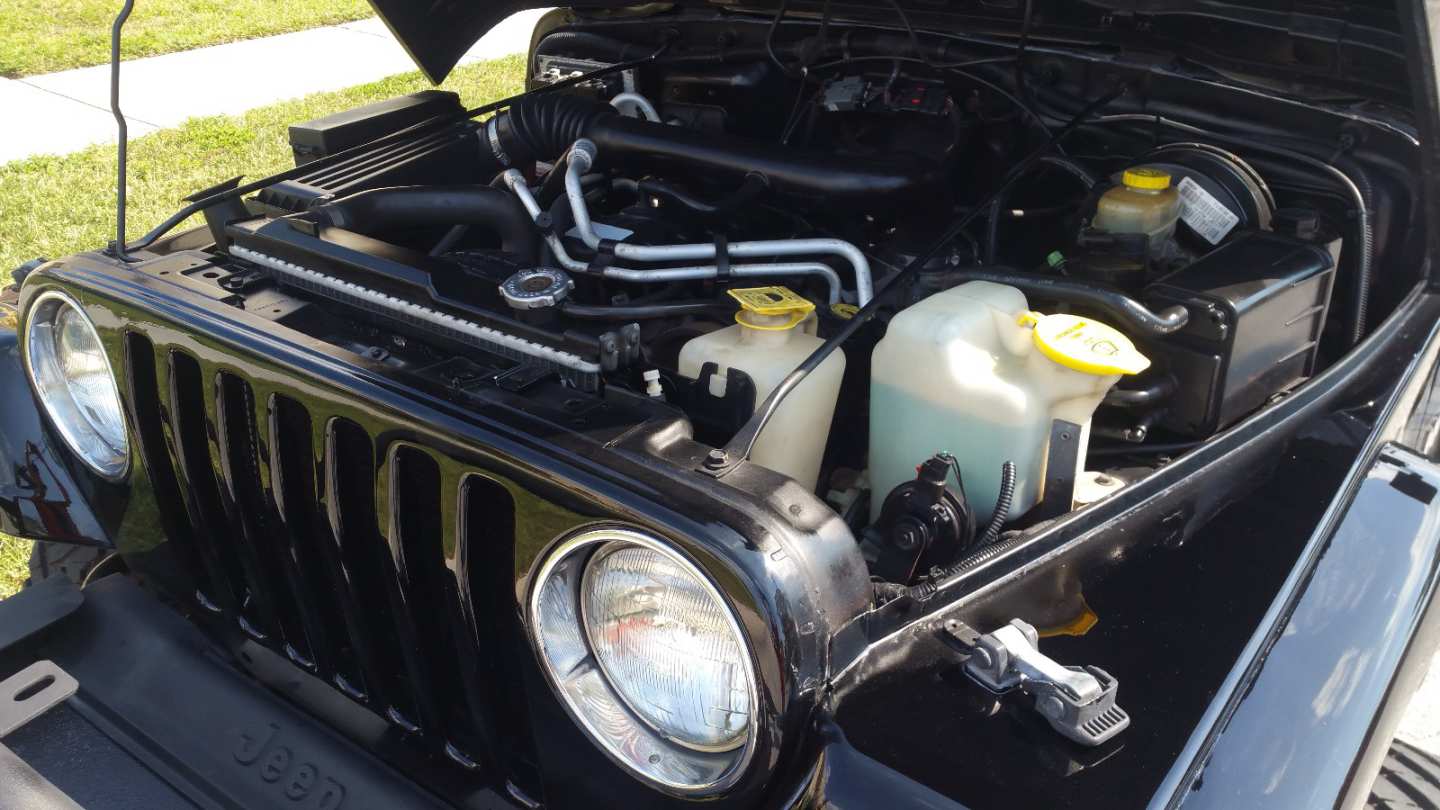 4th Image of a 2002 JEEP WRANGLER