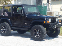 Image 1 of 9 of a 2002 JEEP WRANGLER