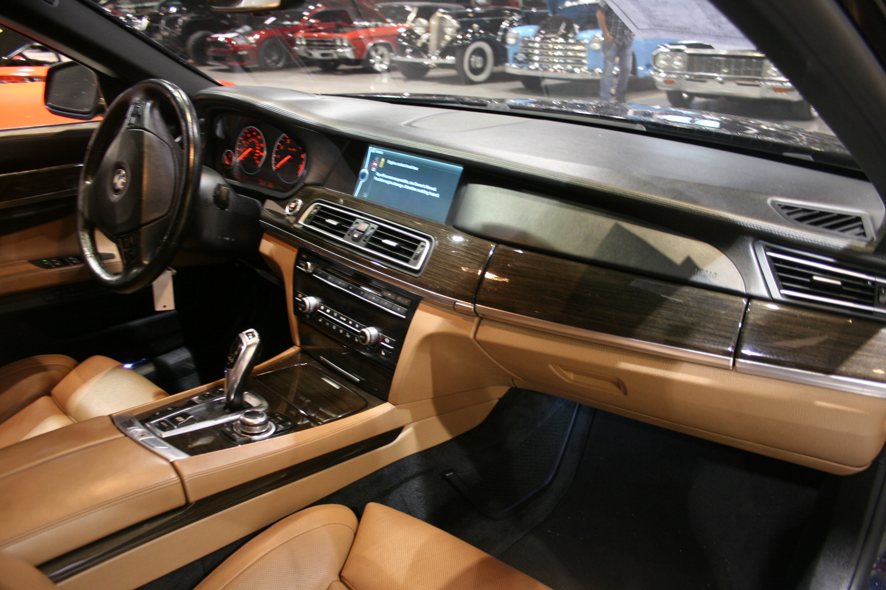 7th Image of a 2011 BMW 7 SERIES 750I ACTIVEHYBRID