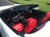 Image 5 of 9 of a 2004 CHEVROLET CORVETTE