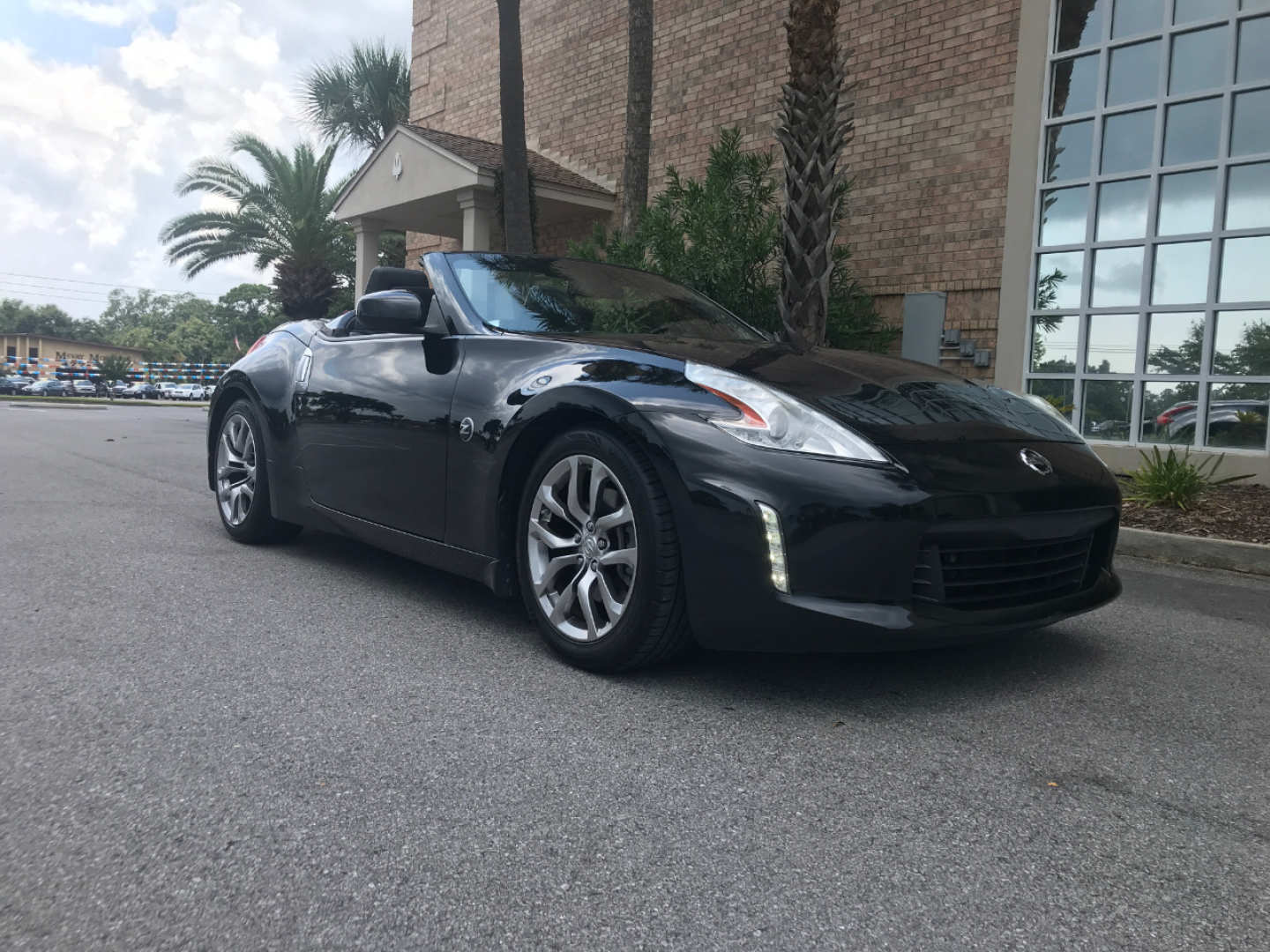 1st Image of a 2013 NISSAN 370Z