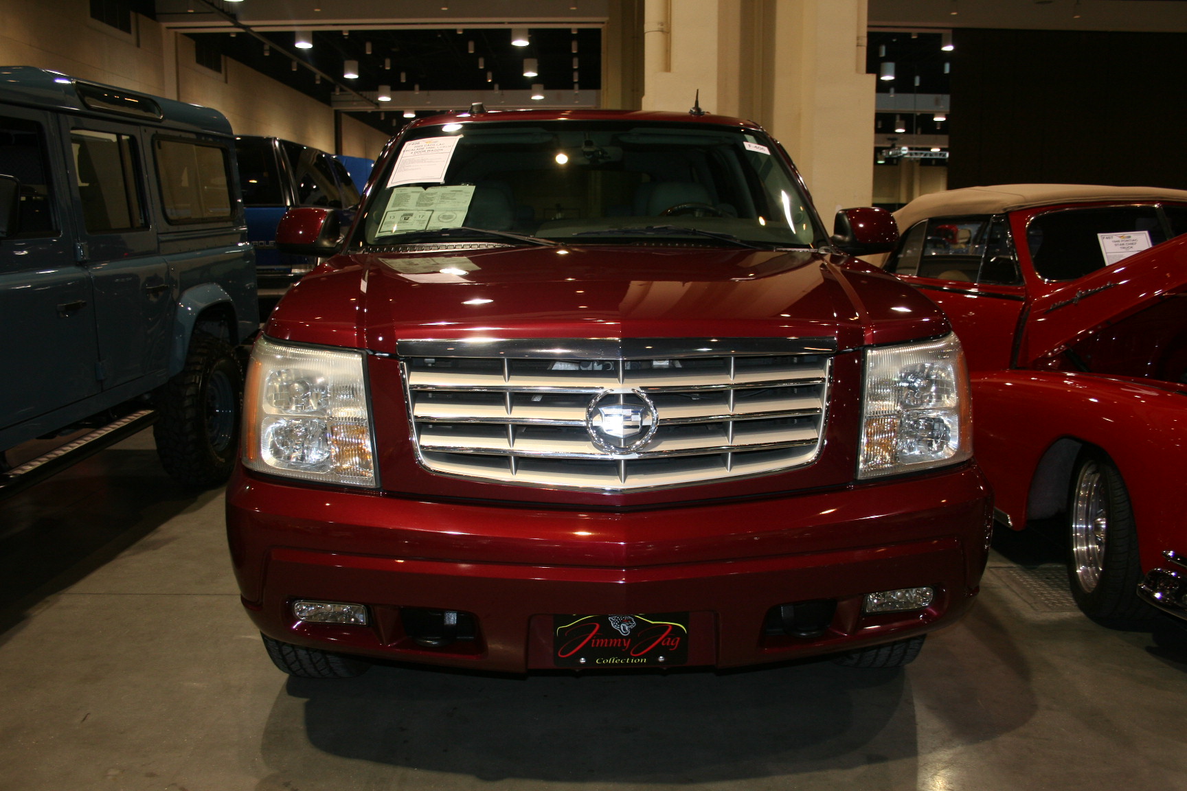 0th Image of a 2005 CADILLAC ESCALADE 1500; LUXURY