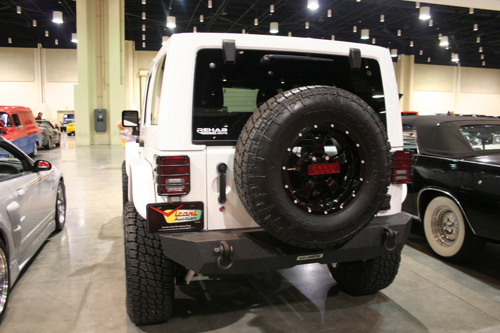 13th Image of a 2018 JEEP WRANGLER UNLIMITED SPORT