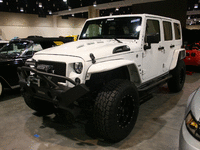 Image 2 of 16 of a 2018 JEEP WRANGLER UNLIMITED SPORT