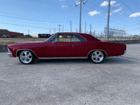 Image 2 of 8 of a 1966 CHEVROLET CHEVELLE