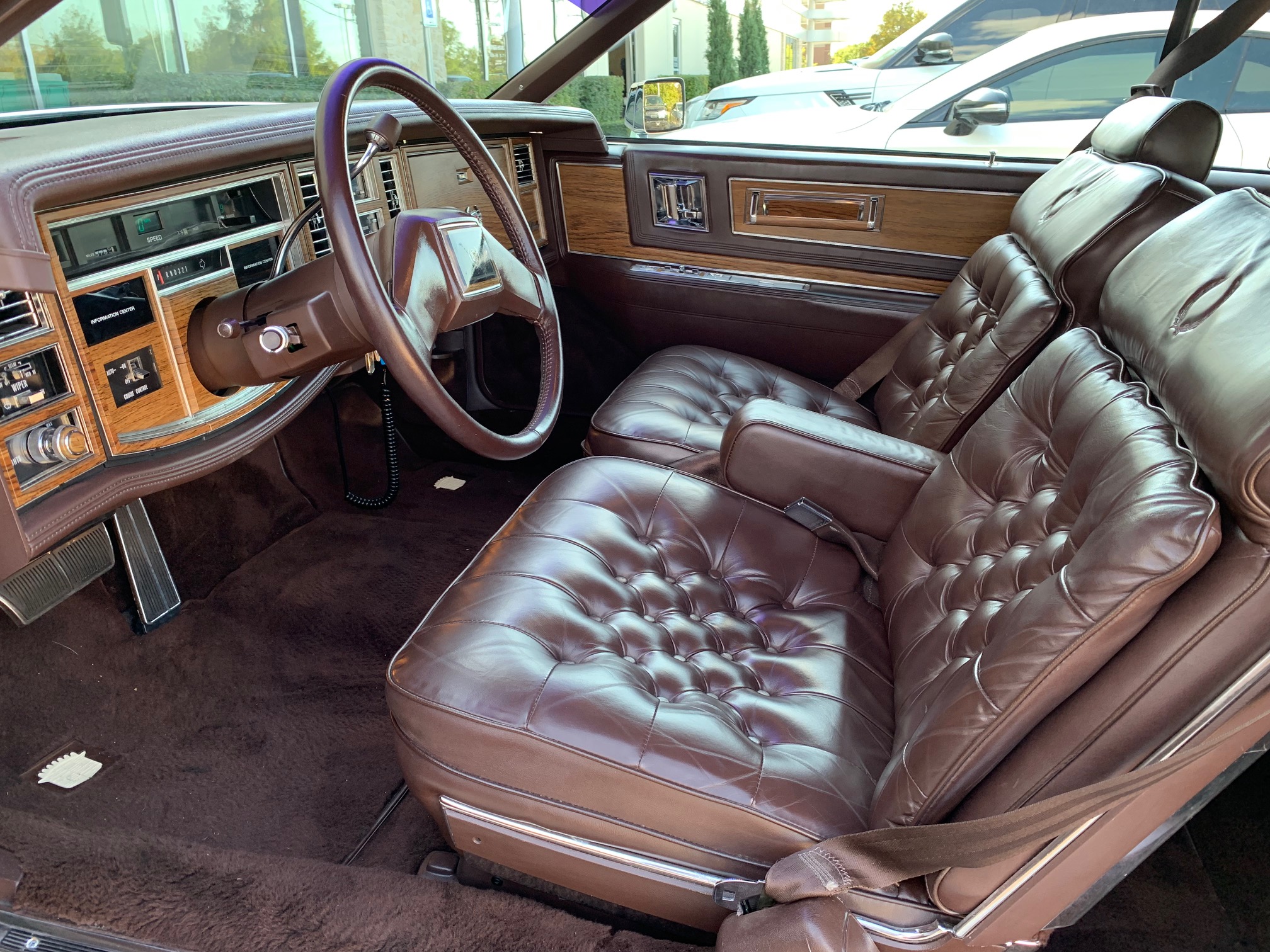 5th Image of a 1983 CADILLAC ELDORADO BIARRITZ