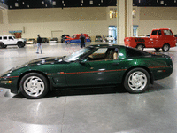 Image 5 of 12 of a 1995 CHEVROLET CORVETTE