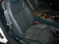 Image 7 of 9 of a 2003 MERCEDES-BENZ SL-CLASS SL500